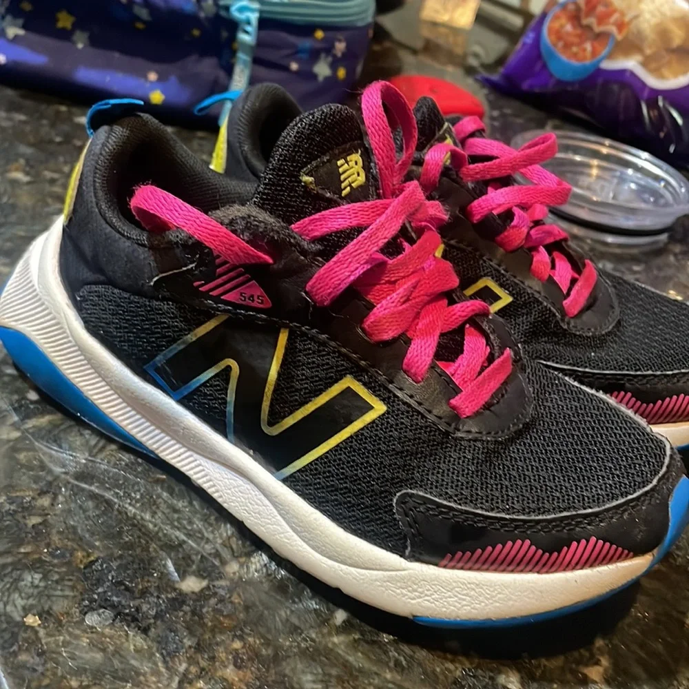 New Balance DynaSoft Sneakers!  12.5c